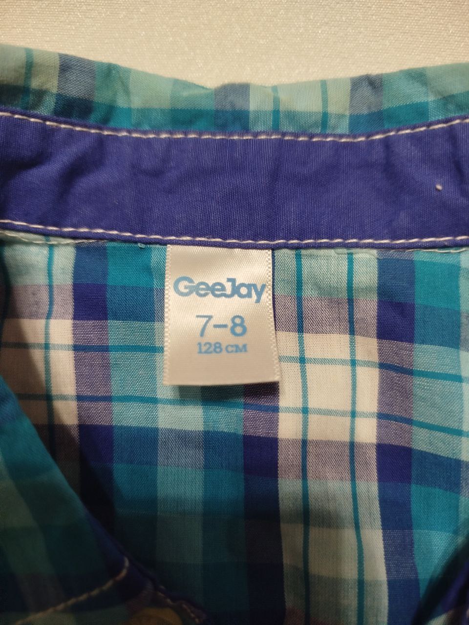 👕 Рубашка GeeJay для мальчика 7-8 лет (128 см), бело-голубая клетка — 300 ₽