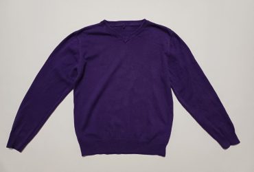 Свитер филетового цвета. Фирмы George 9-10 лет