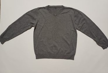 Свитер фирмы George 9-10 лет