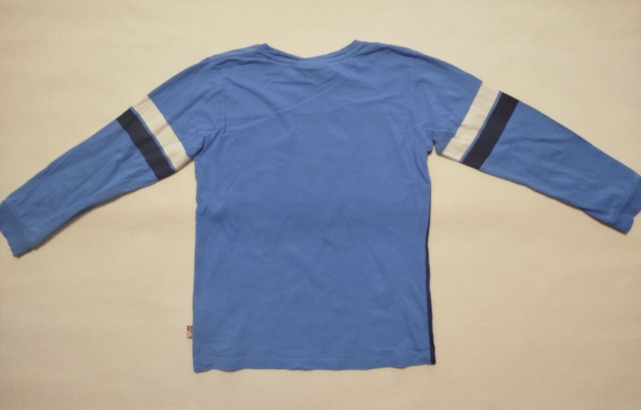 Лонгслив синего цвета. Польша