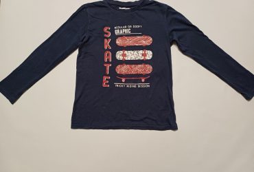 Лонгслив синего цвета 10 лет