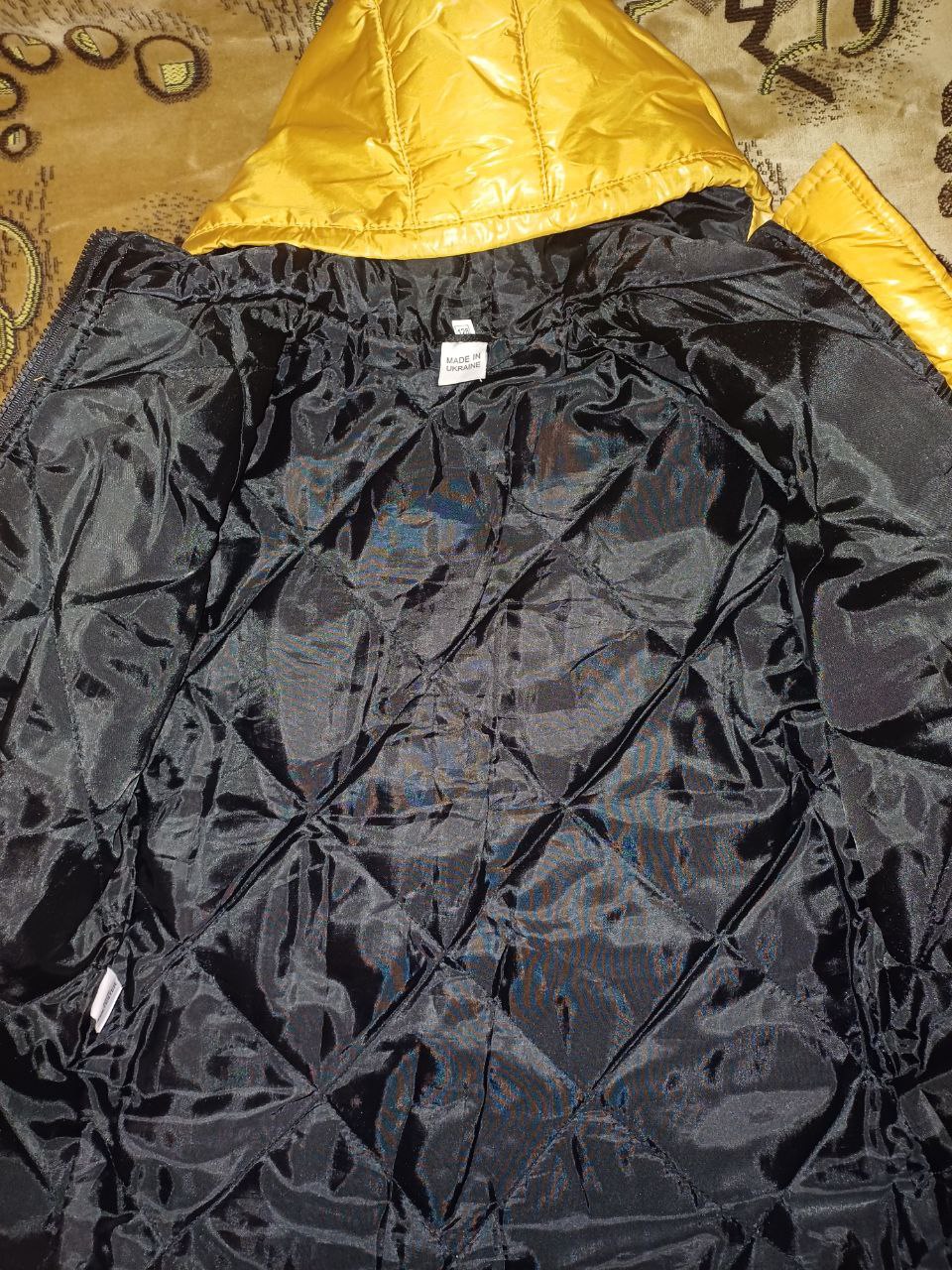 Куртка жёлтого цвета (осень, весна) рост 128