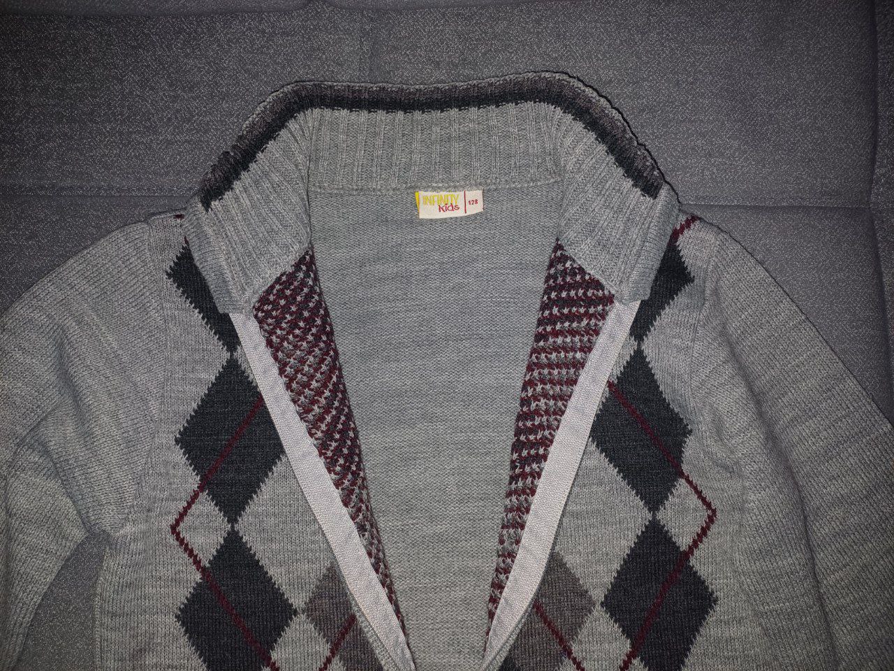 Кофта на молнии 128 рост